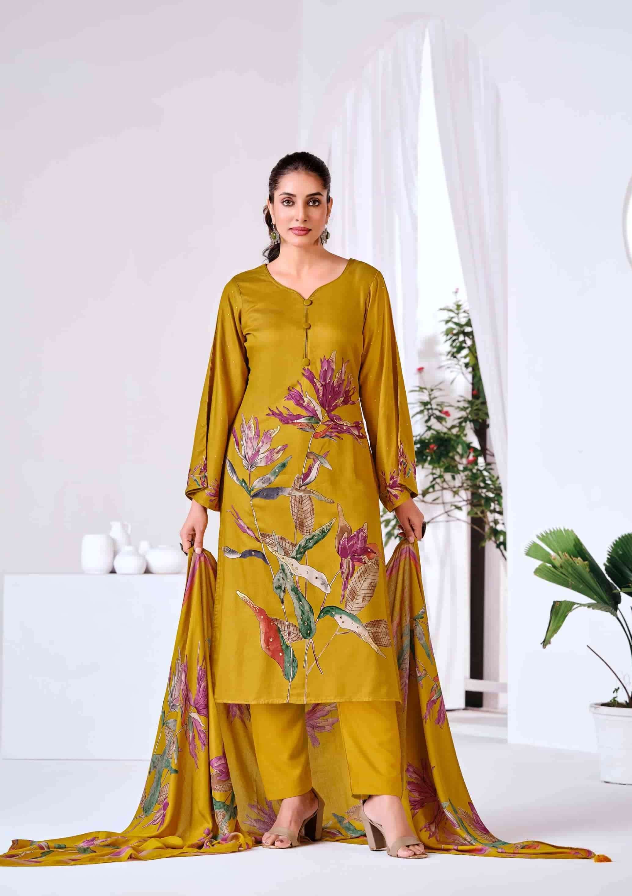 Noor E-Kashmiri by Mumtaz Arts